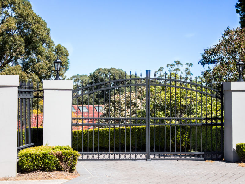 Boundary amendments - fences, gates, garden walls